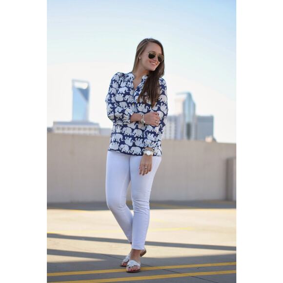 Lilly Pulitzer Elephant Long Sleeve Elsa Top Blue White Womens Size Small - Picture 4 of 11